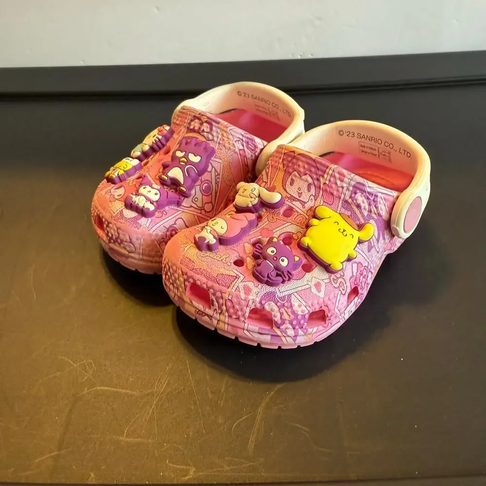 Crocs Hello Kitty & Friends C5 Pink Sanrio Collab Clogs with Jibbitz Charms - Picture 1 of 9